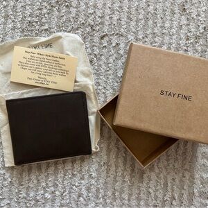 Men's Dark Brown Leather Bifold Wallet